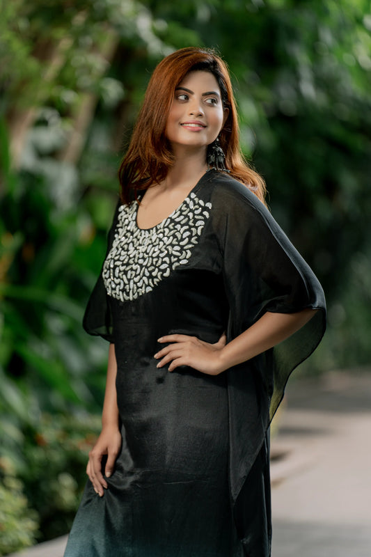 Onyx Elegance - Long Kaftan