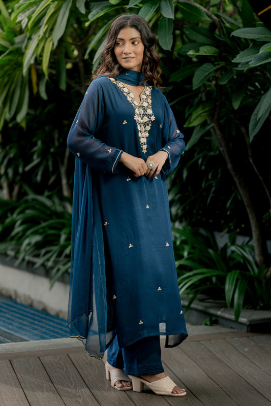 Midnight Elegance - Kurta Set