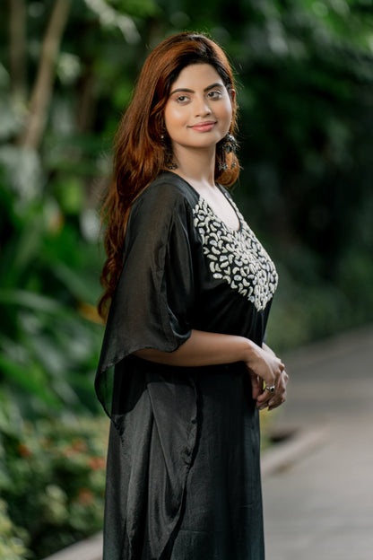 Onyx Elegance - Long Kaftan