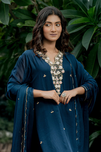 Midnight Elegance - Kurta Set
