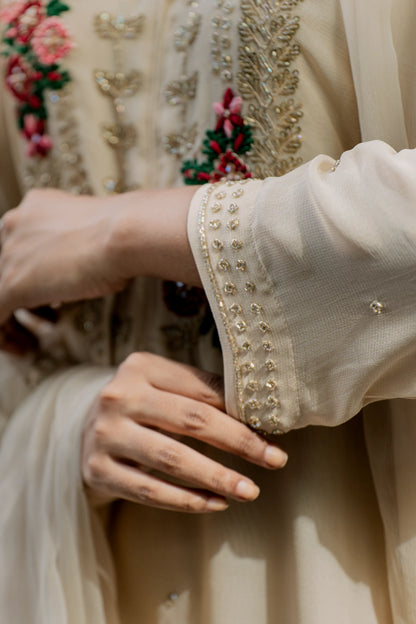 Ivory Bloom - Kurta Set